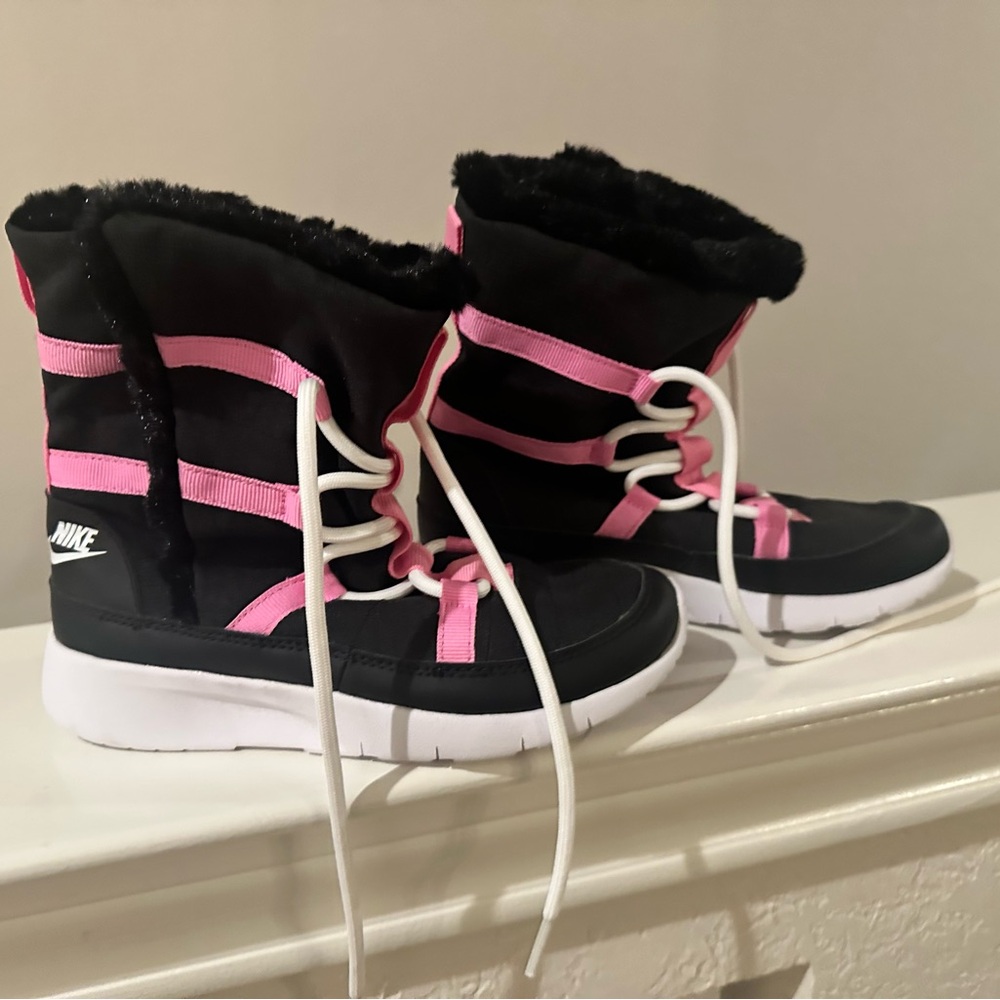 Nike Black and Pink Winter Snow Boots